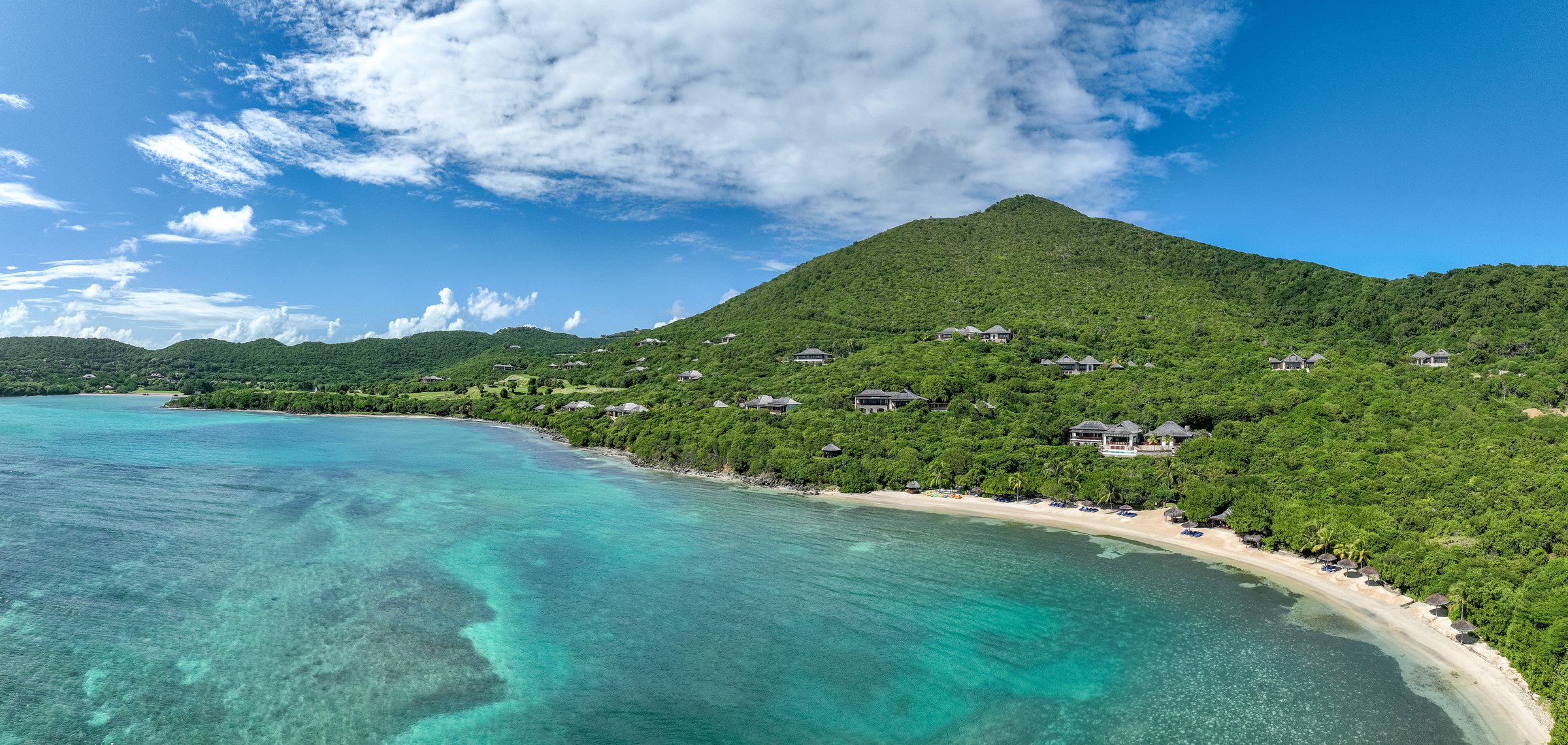 Mount Royal and the Estate villas above the bay, Canouan
